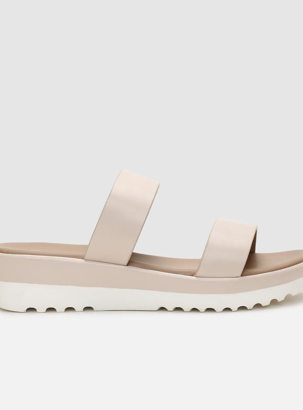 Women Textured Wedge Sandals