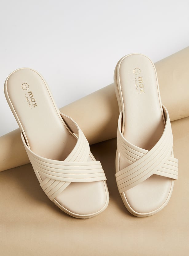 Women Criss-Cross Flats