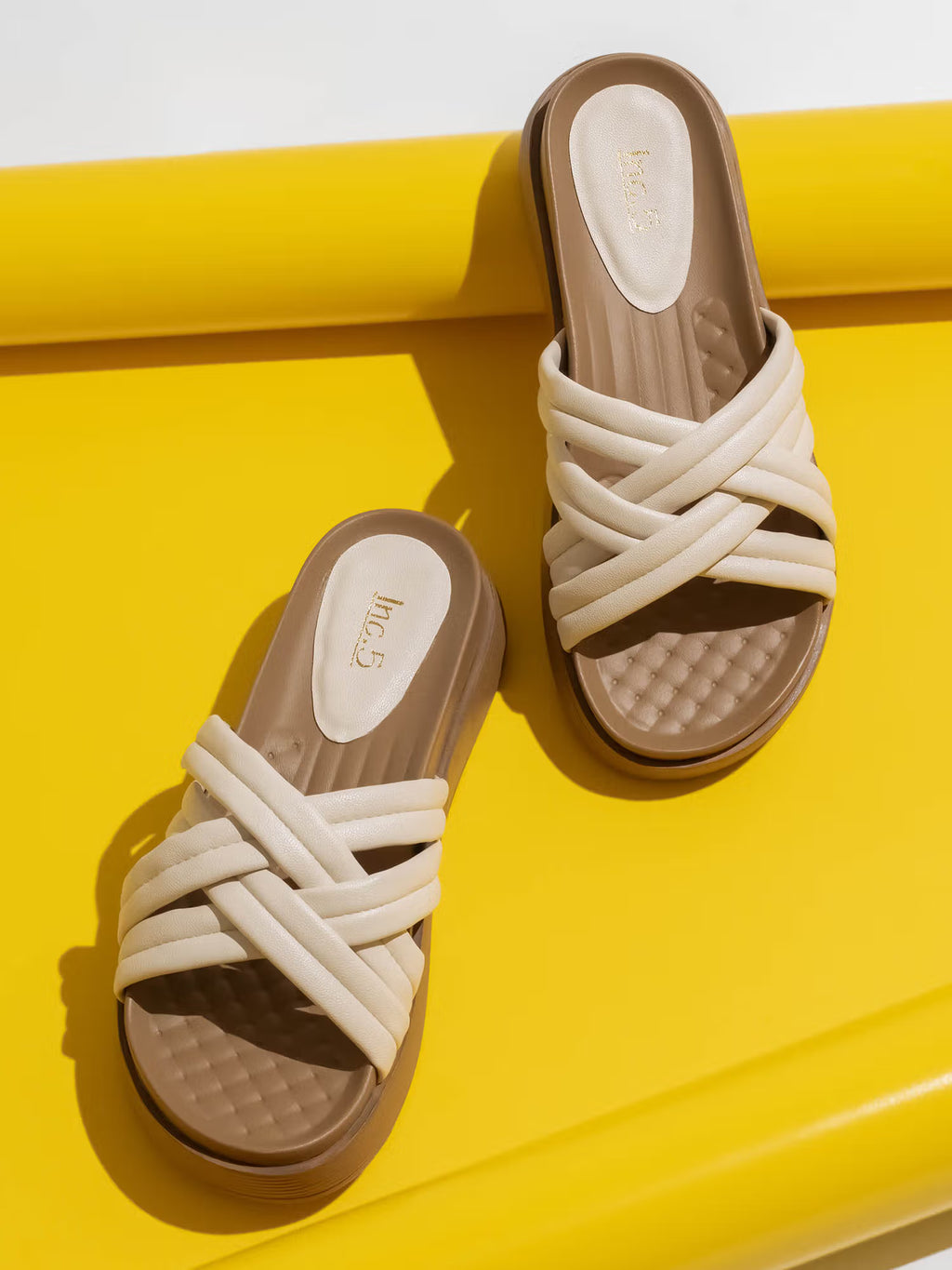 Women Cream Casual Sandals
