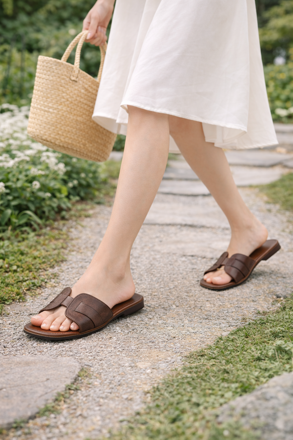Women CloudStep Flat Sandal