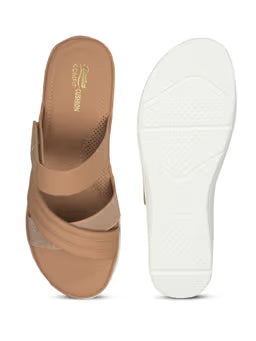 Women Casual Tan Slip-On Sandals
